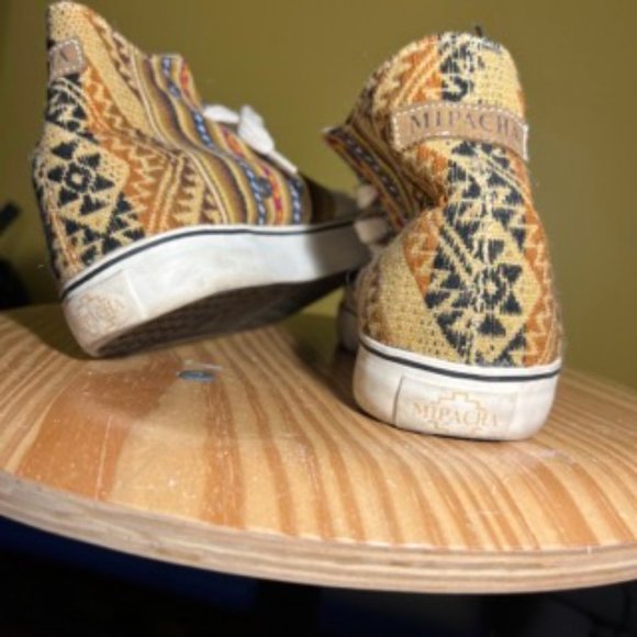 Mipacha Clasico Alto Llama Blanco - Picture 2 of 5